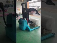 niebieski zestaw rolkowy